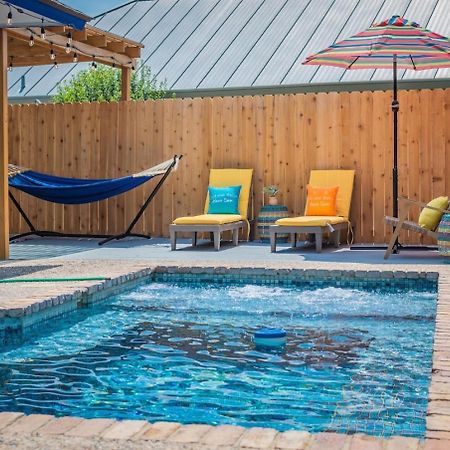Fun 'N Sun Heated Pool & Gameroom By Fiesta Texas San Antonio Exteriör bild