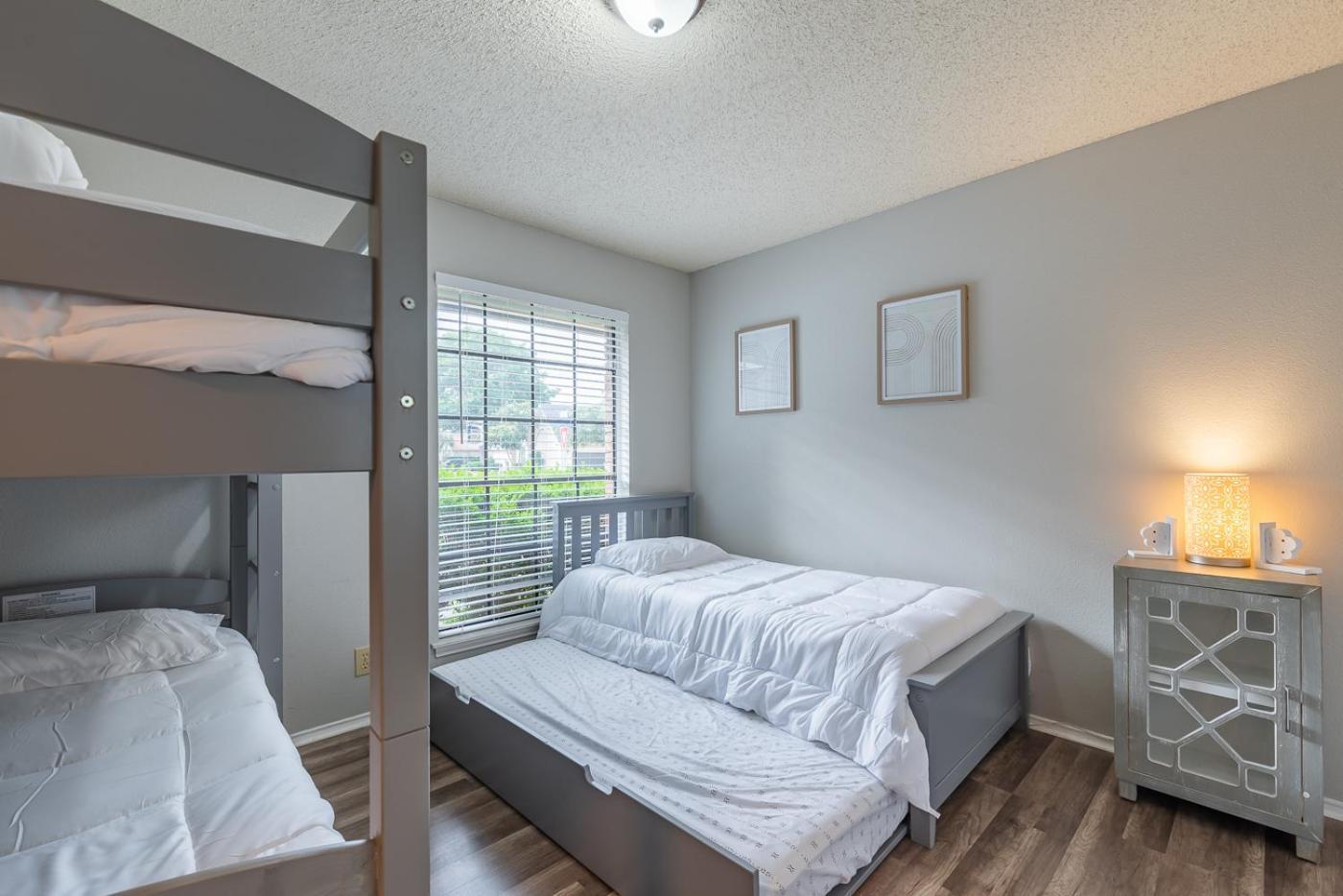 Fun 'N Sun Heated Pool & Gameroom By Fiesta Texas San Antonio Exteriör bild